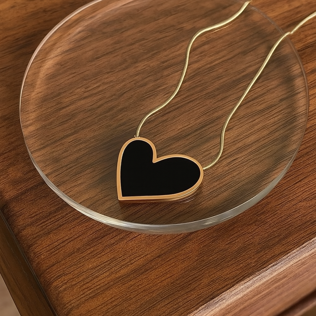 Princess Heart Shape Stainless Steel Plating Inlay Shell 18k Gold Plated Necklace