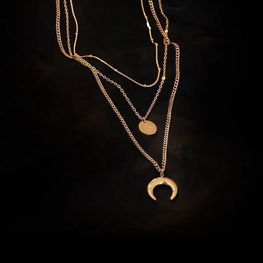 Moon Tassel Pendant Necklace – 18K Gold Plated