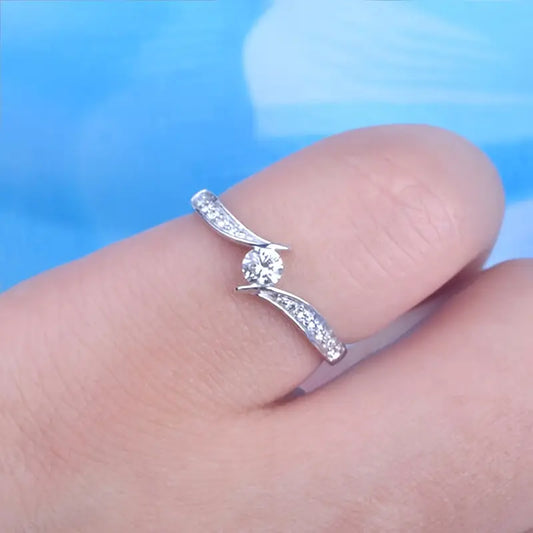 925 Sterling Silver Ring with Synthetic Cubic Zirconia