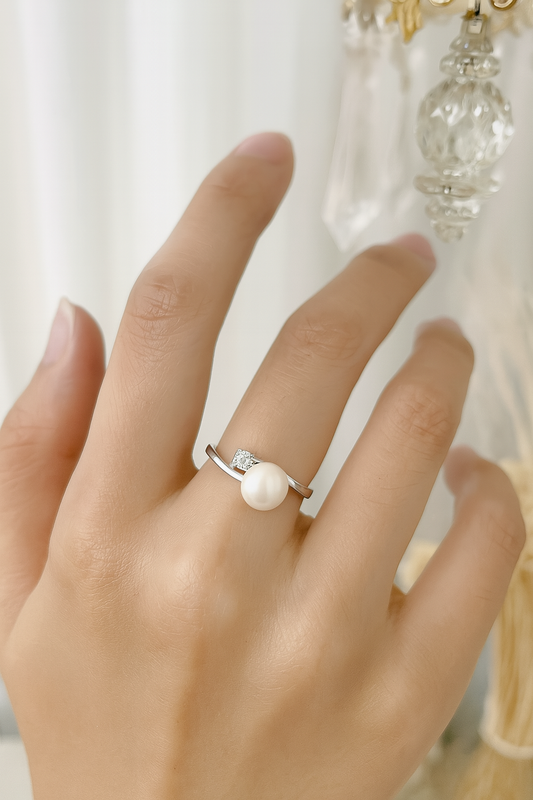 Elegant Rhodium-Plated Sterling Silver Ring 8MM Fresh Water Pearl